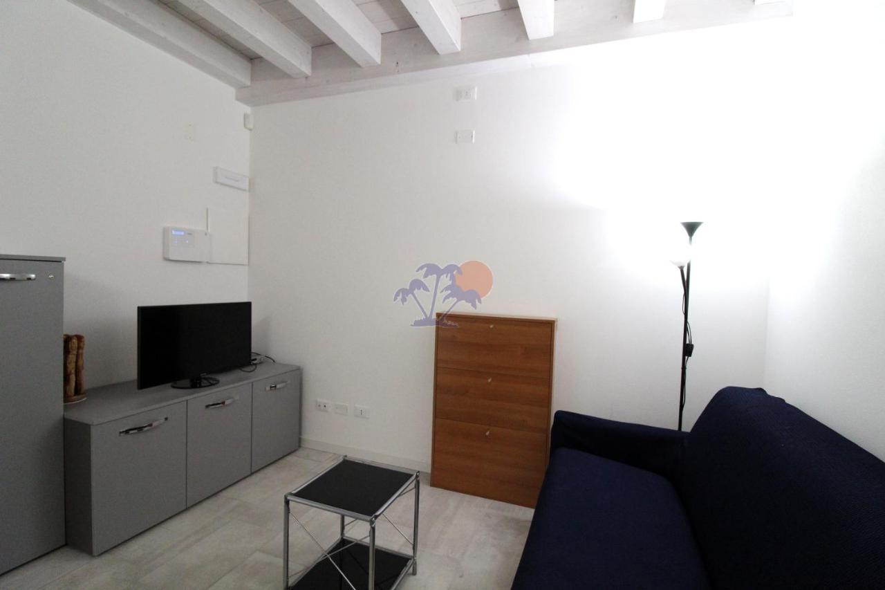 Appartamenti Acquadolce Peschiera del Garda Luaran gambar